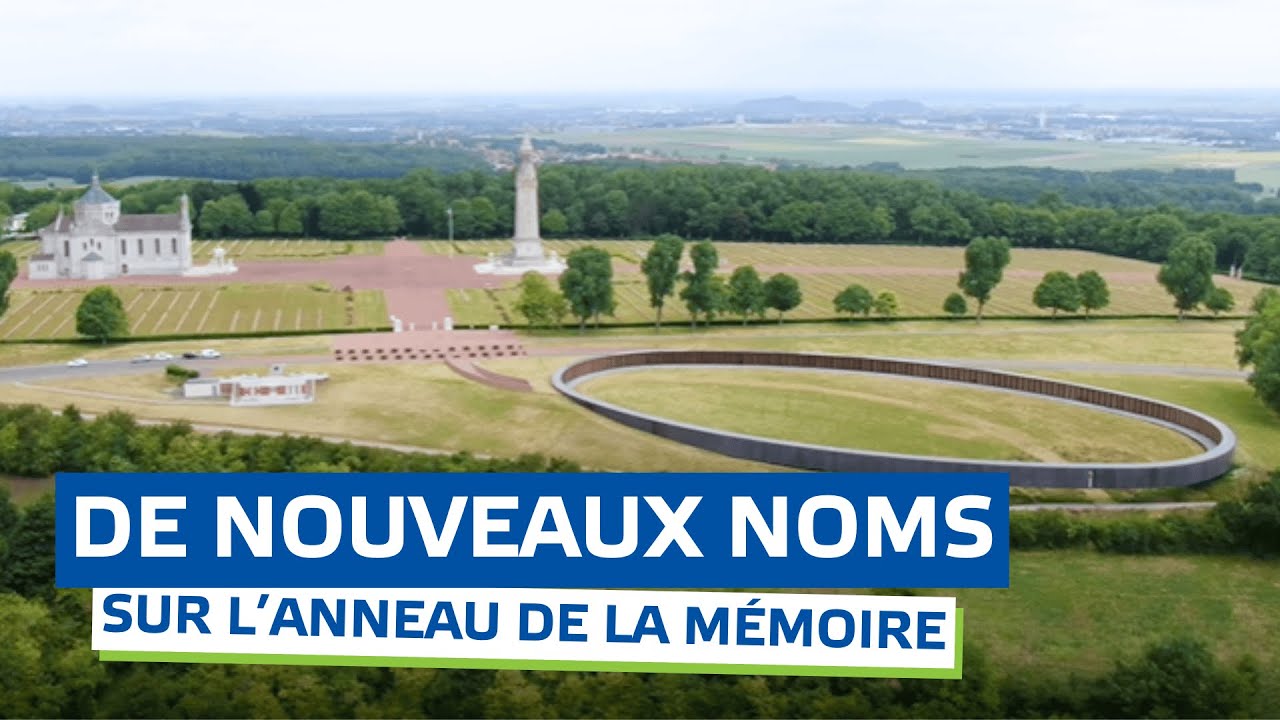 De nouveaux noms sont inscrits sur l'Anneau de la Mémoire